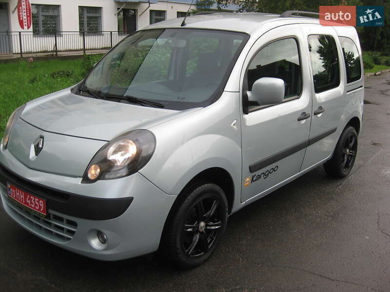 Мінівен Renault Kangoo 2008 в Звенигородці