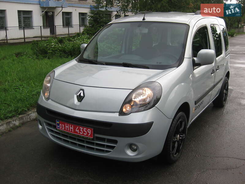 Мінівен Renault Kangoo 2008 в Звенигородці
