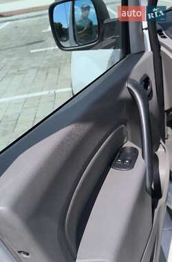 Минивэн Renault Kangoo 2010 в 