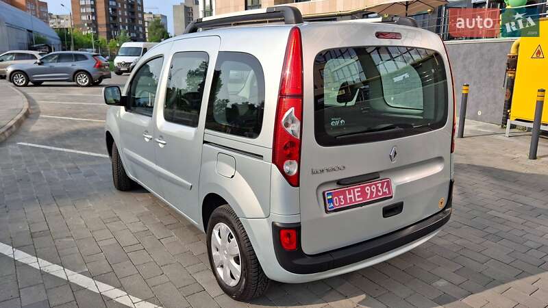 Минивэн Renault Kangoo 2012 в Луцке