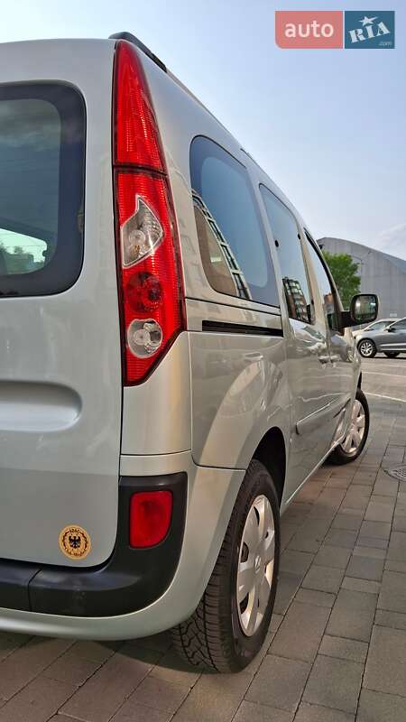 Минивэн Renault Kangoo 2012 в Луцке