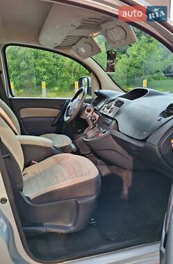 Минивэн Renault Kangoo 2012 в 