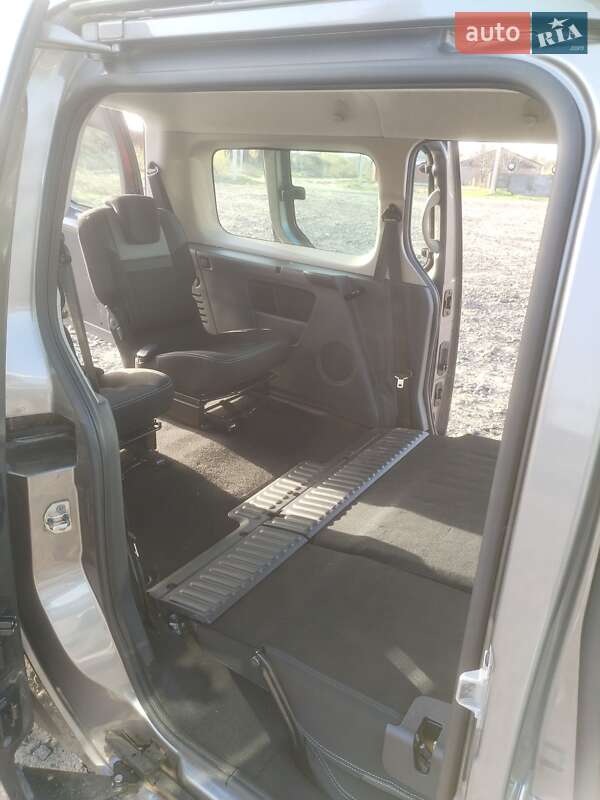 Минивэн Renault Kangoo 2017 в Луцке