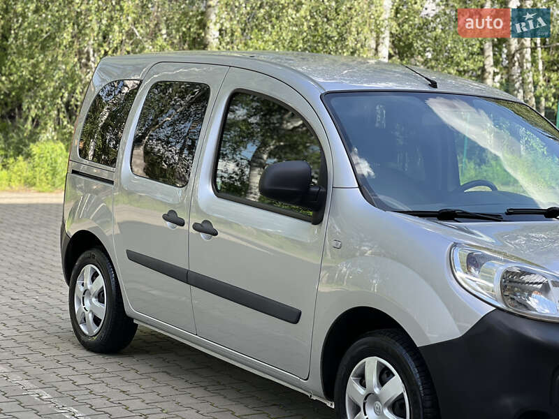 Минивэн Renault Kangoo 2014 в Луцке