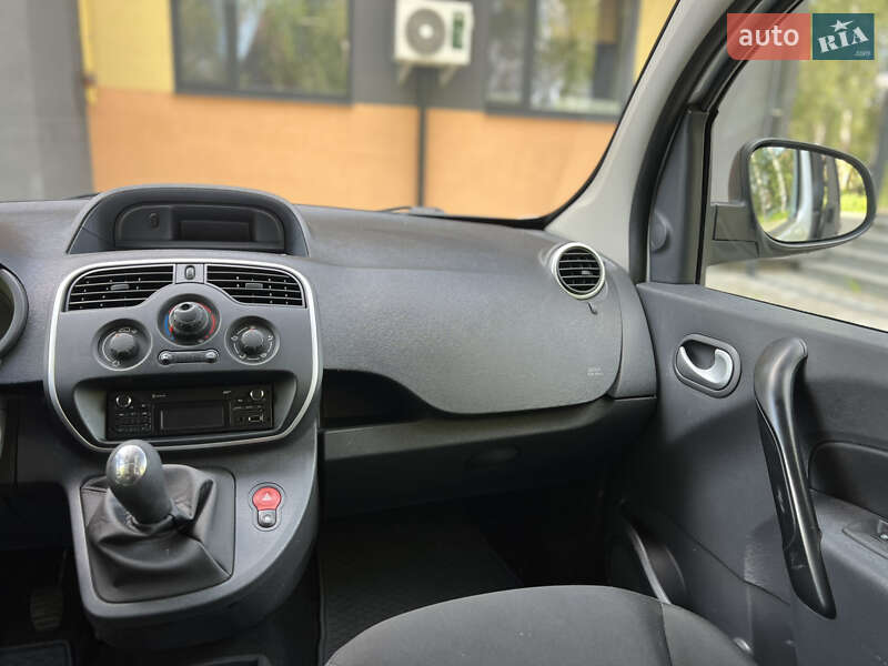 Минивэн Renault Kangoo 2014 в Луцке