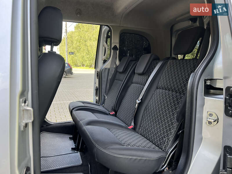 Минивэн Renault Kangoo 2014 в Луцке