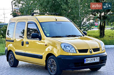 Минивэн Renault Kangoo 2003 в 