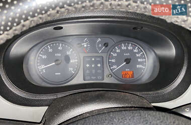 Минивэн Renault Kangoo 2004 в 