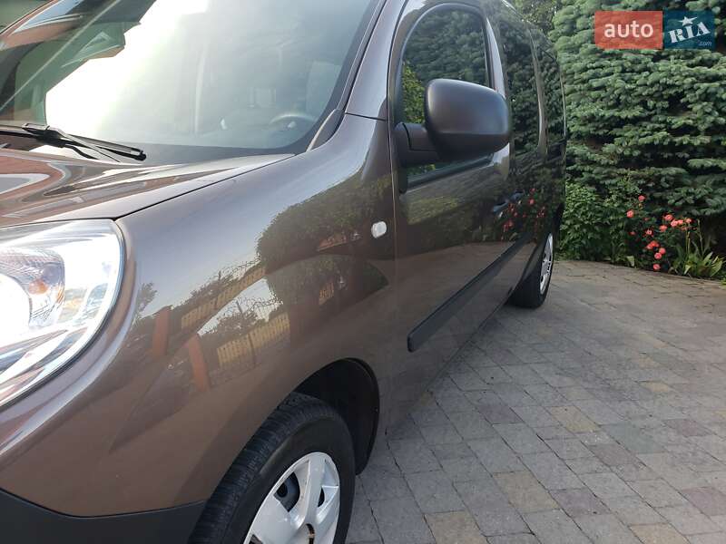 Мінівен Renault Kangoo 2014 в Луцьку
