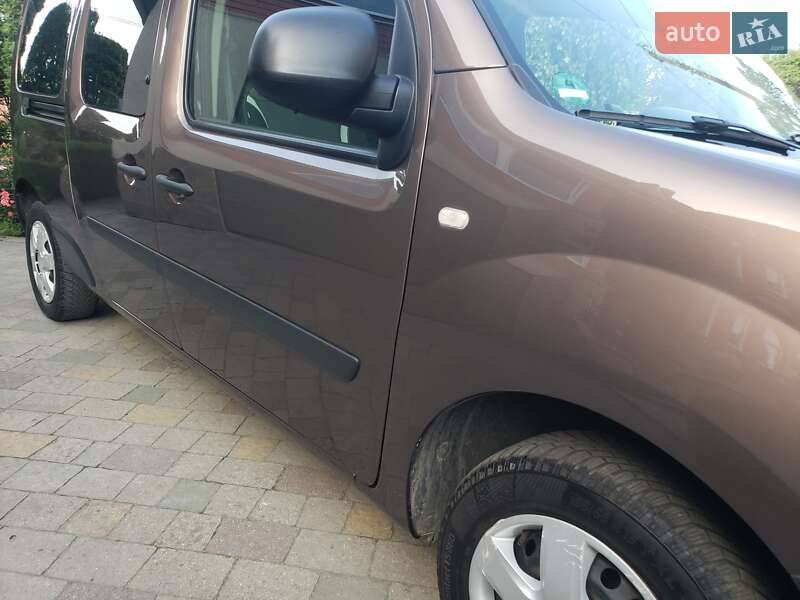 Мінівен Renault Kangoo 2014 в Луцьку