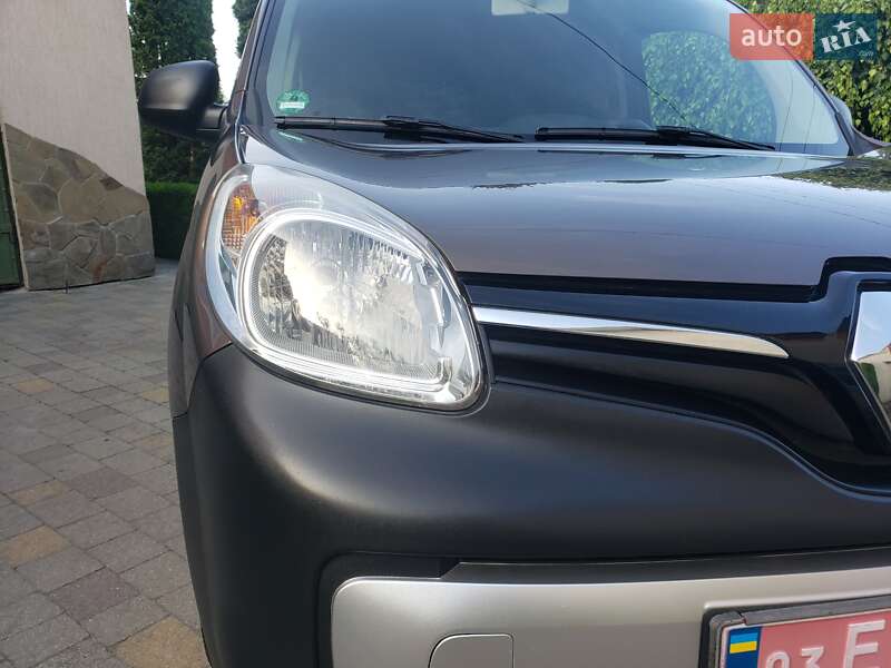 Мінівен Renault Kangoo 2014 в Луцьку