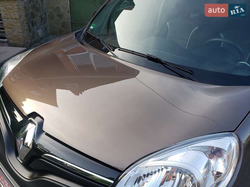 Мінівен Renault Kangoo 2014 в Луцьку