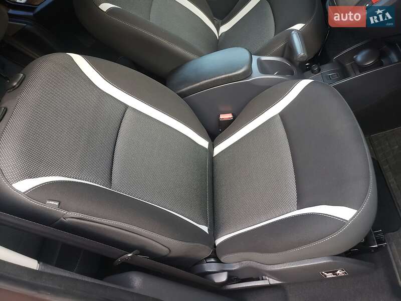 Мінівен Renault Kangoo 2014 в Луцьку