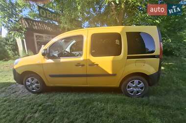 Минивэн Renault Kangoo 2015 в 