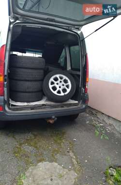 Минивэн Renault Kangoo 2004 в 