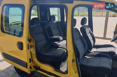 Минивэн Renault Kangoo 2003 в 