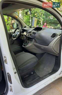 Грузопассажирский фургон Renault Kangoo 2010 в 