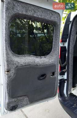 Грузопассажирский фургон Renault Kangoo 2010 в 