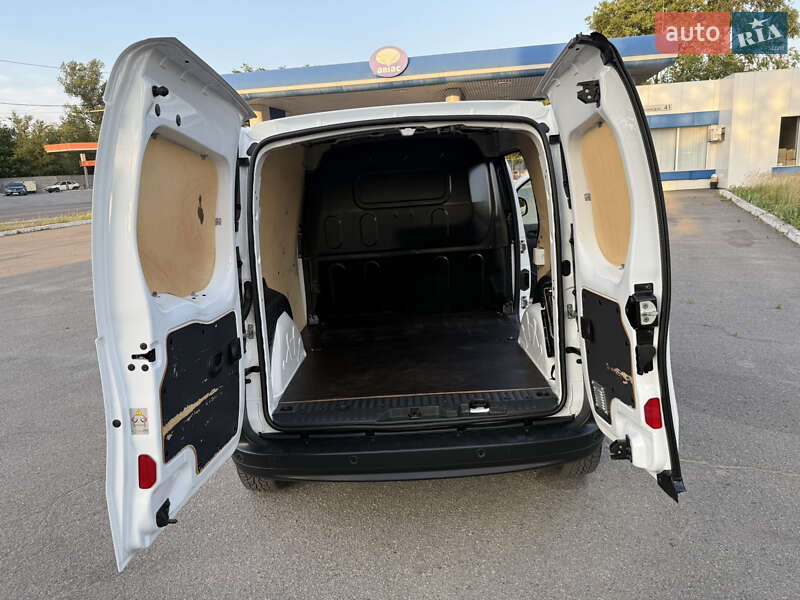 Вантажний фургон Renault Kangoo 2021 в Дніпрі