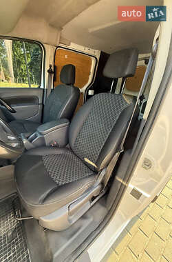 Грузовой фургон Renault Kangoo 2014 в 