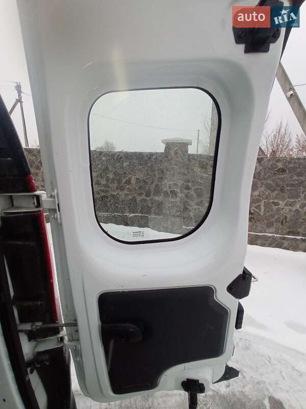 Минивэн Renault Kangoo 2012 в Киеве