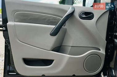Минивэн Renault Kangoo 2009 в 