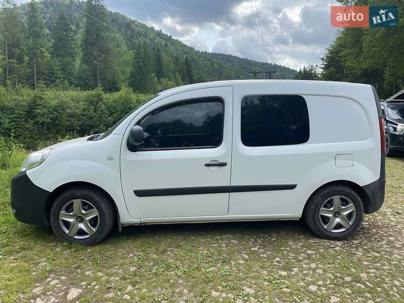 Минивэн Renault Kangoo 2013 в Киеве