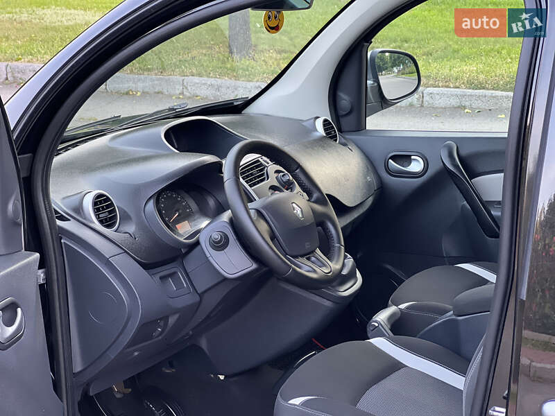 Мінівен Renault Kangoo 2015 в Умані