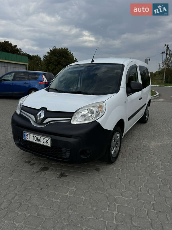 Минивэн Renault Kangoo 2015 в 