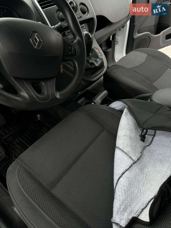 Мінівен Renault Kangoo 2015 в Володимирі