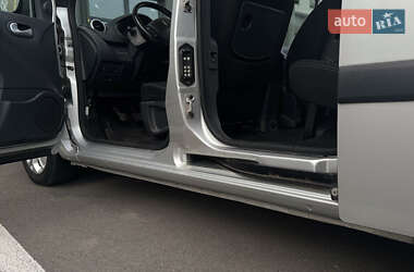 Минивэн Renault Kangoo 2016 в 