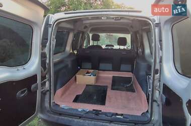 Минивэн Renault Kangoo 2015 в 