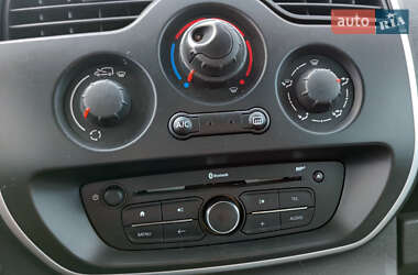 Минивэн Renault Kangoo 2015 в 