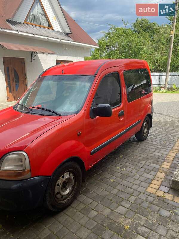 Минивэн Renault Kangoo 2000 в Рожнове