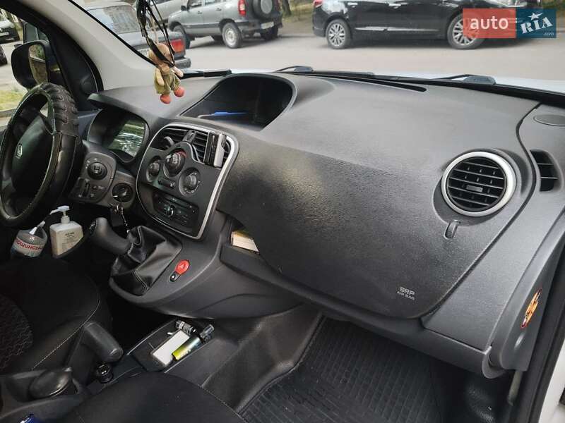 Вантажний фургон Renault Kangoo 2015 в Києві