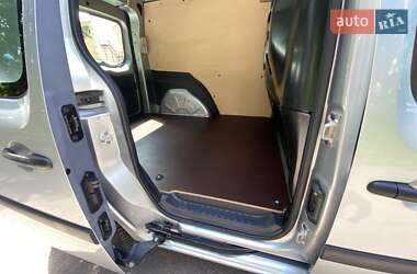 Грузовой фургон Renault Kangoo 2020 в 