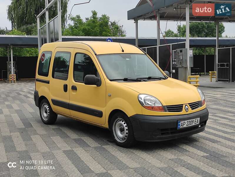 Минивэн Renault Kangoo 2006 в Киеве
