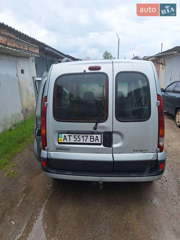Мінівен Renault Kangoo 2004 в Івано-Франківську