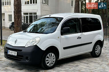 Грузопассажирский фургон Renault Kangoo 2010 в Ахтырке