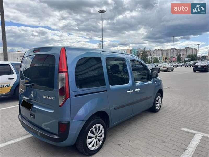 Минивэн Renault Kangoo 2013 в Киеве