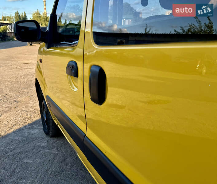 Мінівен Renault Kangoo 2003 в Рівному