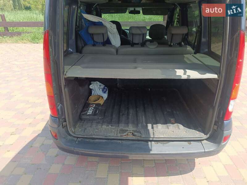 Минивэн Renault Kangoo 2004 в Славянске