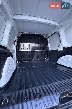 Грузовой фургон Renault Kangoo 2016 в 