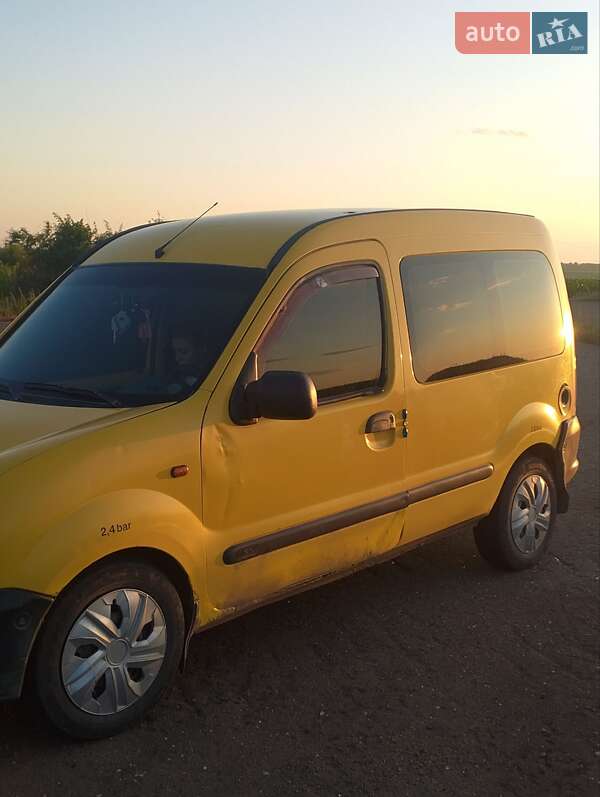 Минивэн Renault Kangoo 2000 в Джурине