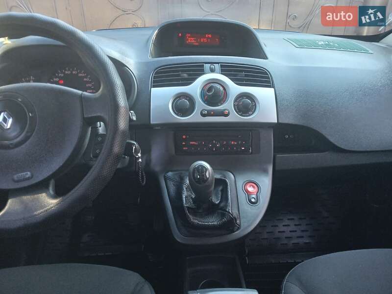Минивэн Renault Kangoo 2011 в Херсоне