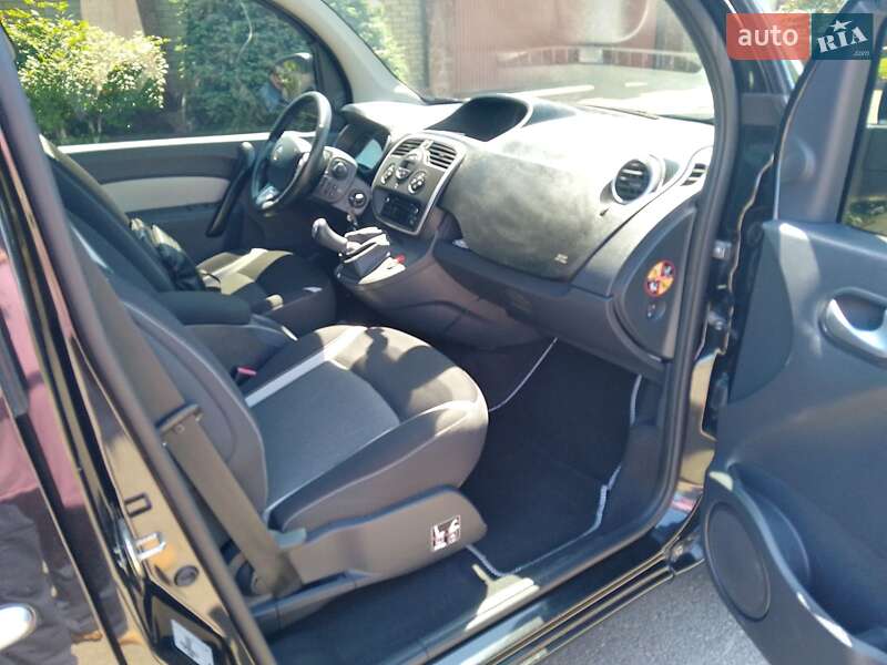 Минивэн Renault Kangoo 2014 в Черновцах