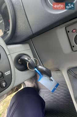 Минивэн Renault Kangoo 2010 в 