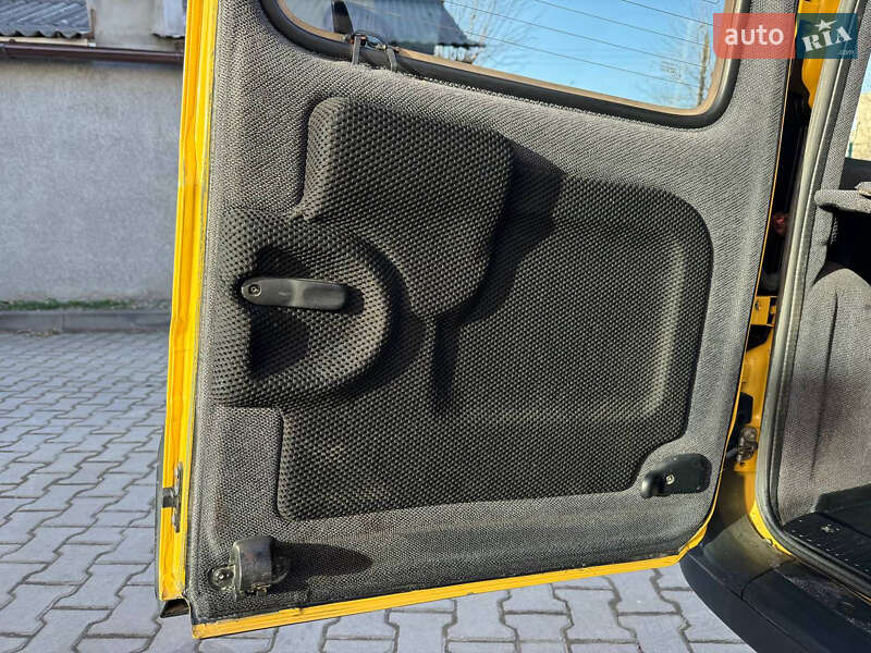 Минивэн Renault Kangoo 2006 в Калуше