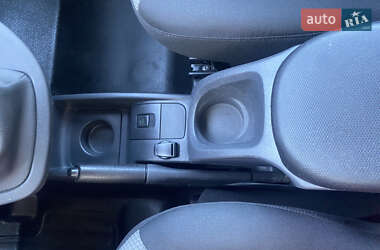 Грузовой фургон Renault Kangoo 2021 в 