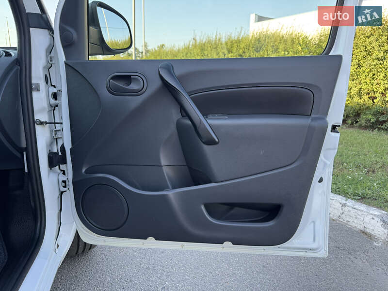 Вантажний фургон Renault Kangoo 2019 в Полтаві